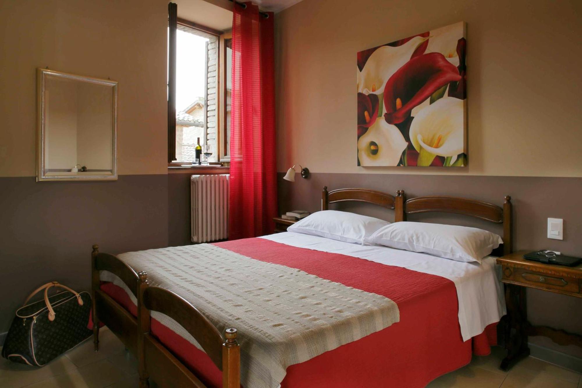 Hotel Properzio Assisi Kültér fotó