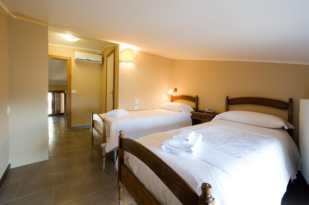 Hotel Properzio Assisi Szoba fotó