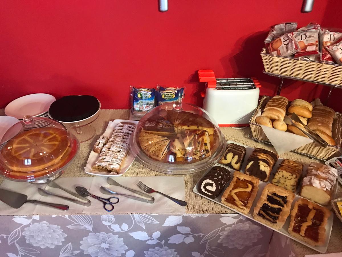 Hotel Properzio Assisi Kültér fotó