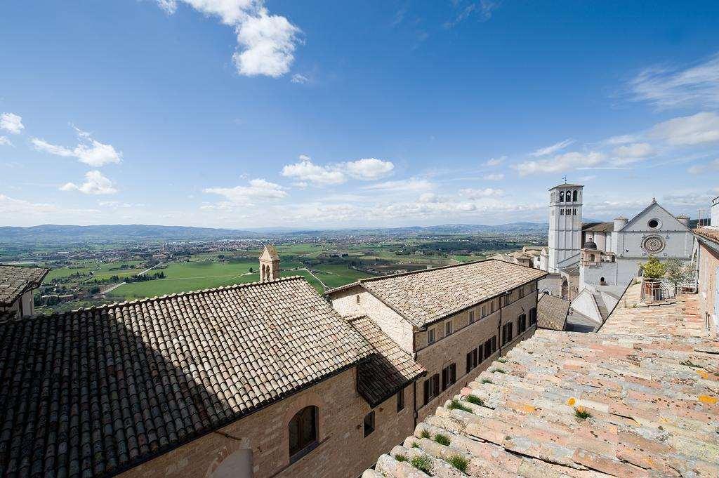 Hotel Properzio Assisi Felszereltség fotó