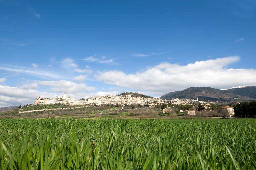 Hotel Properzio Assisi Felszereltség fotó